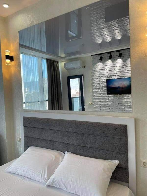 Appartamento Dar Tower Batumi Esterno foto